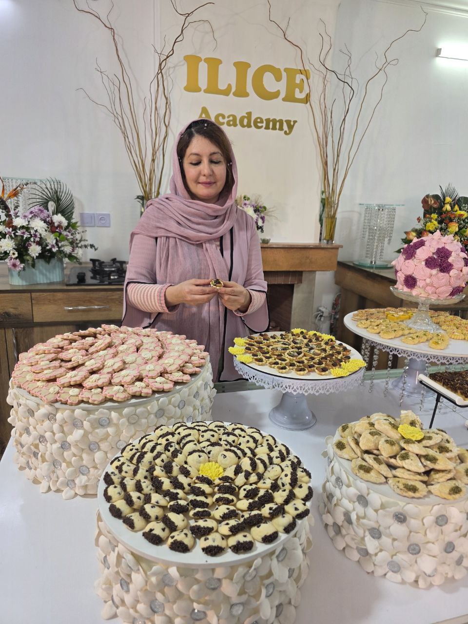 پک سالگرد لوکس در مشهد